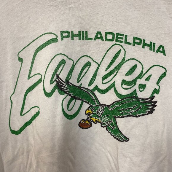 NFL Junk Food Philadelphia Eagles Crop TOP SIZE Small - Picture 2 of 4